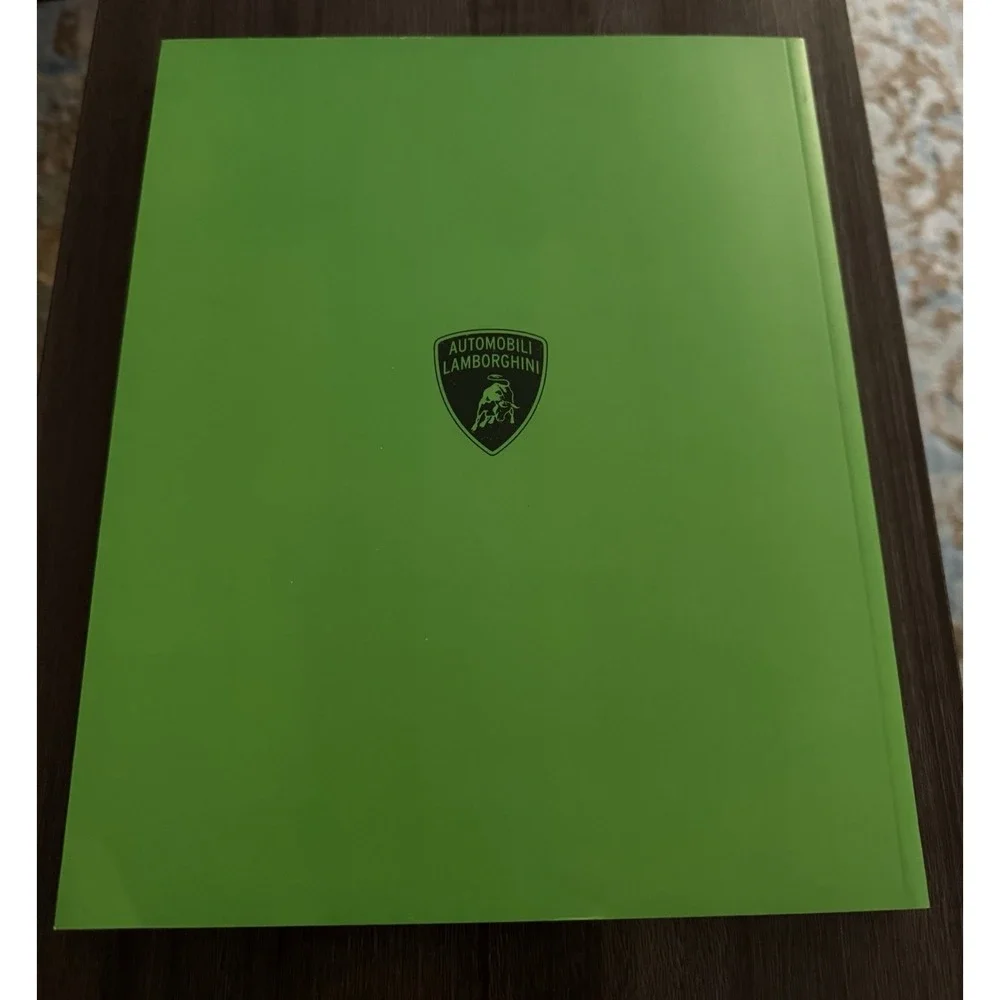 Lamborghini Magazine Issue 30 Collectible Vehicle Publication